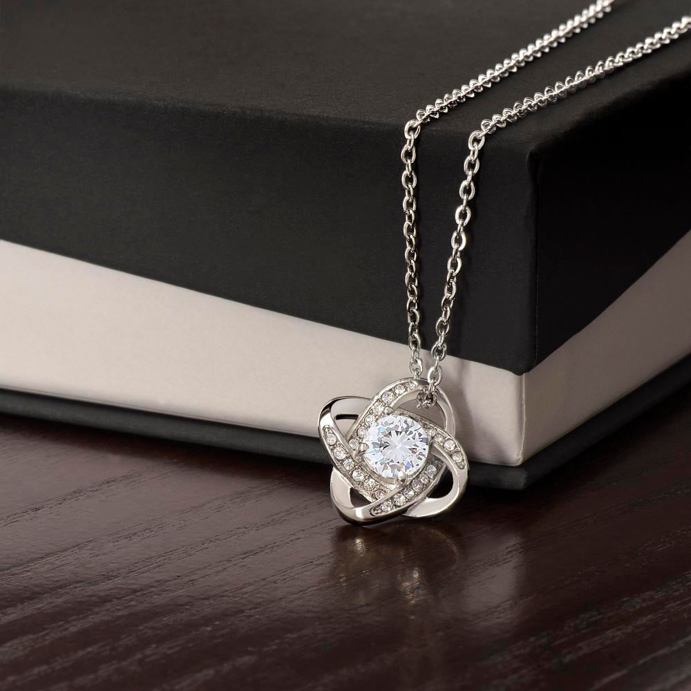 Love knot necklace ❤️